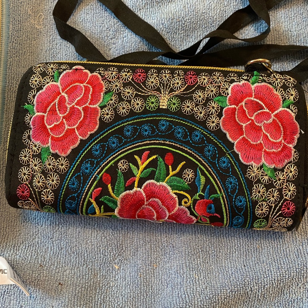 Embroidered Floral Wristlet Clutch - Black with Pink Flowers